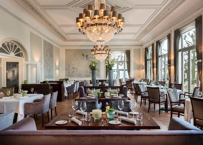 Louis C Jacob, Hamburg, Autograph Collection Hotel